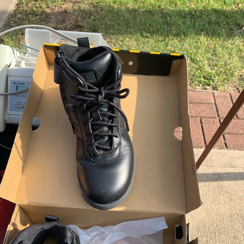 Boots - Picture 2 of 5